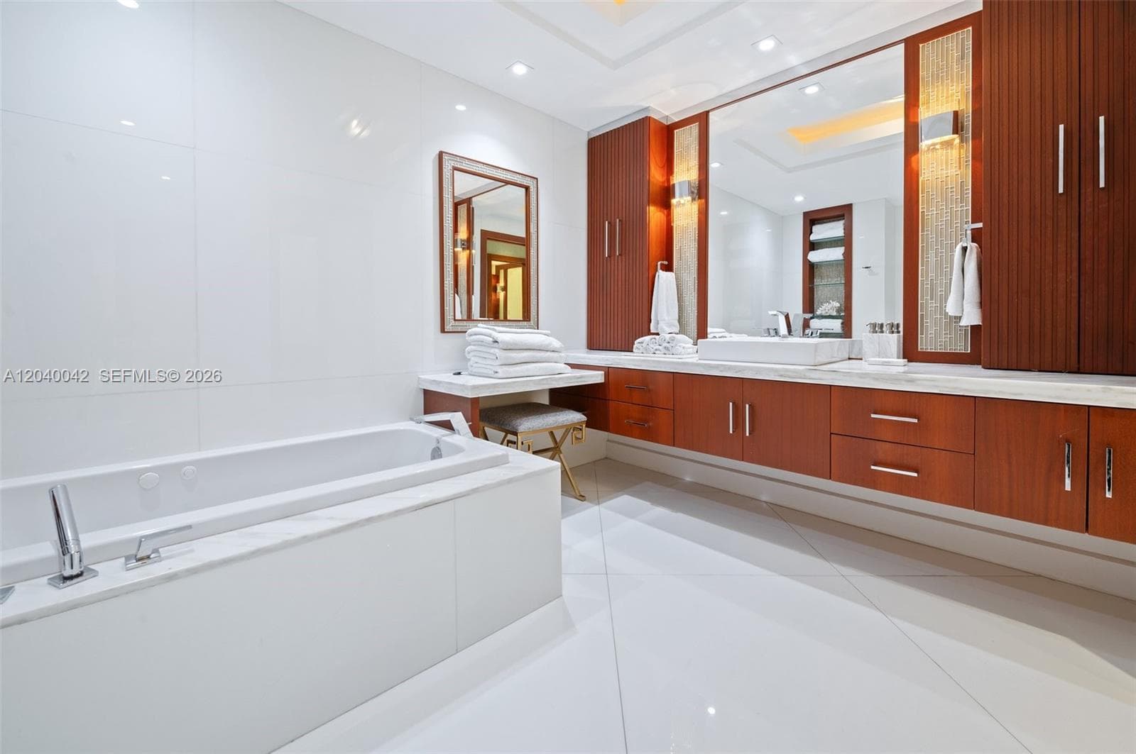 18201 Collins Ave 5201 photo 22