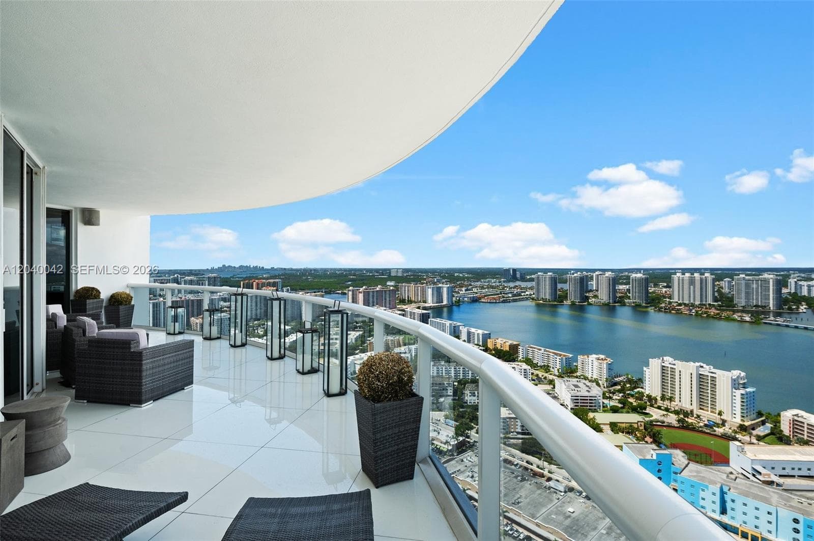 18201 Collins Ave 5201 photo 1