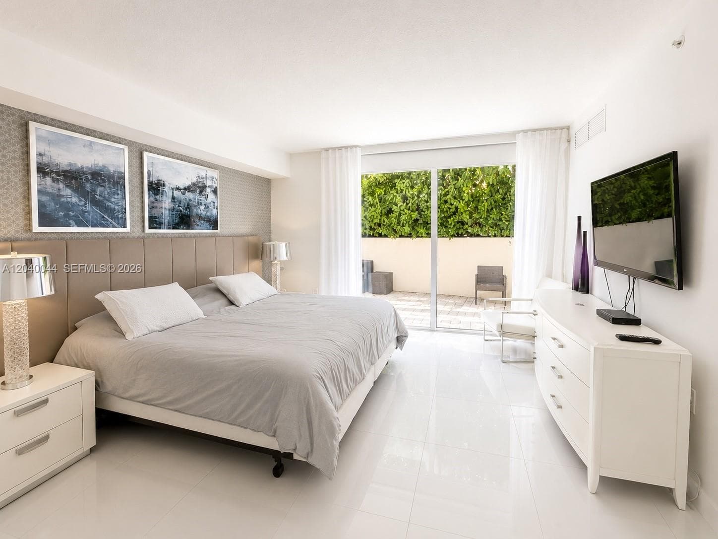 200 Sunny Isles Blvd 2-504–Lanai Residence photo 6