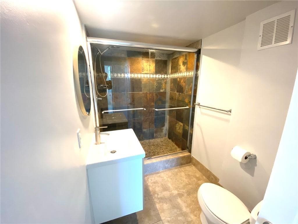 1 Las Olas Circle 905 photo 16