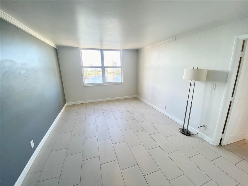 1 Las Olas Circle 905 photo 10
