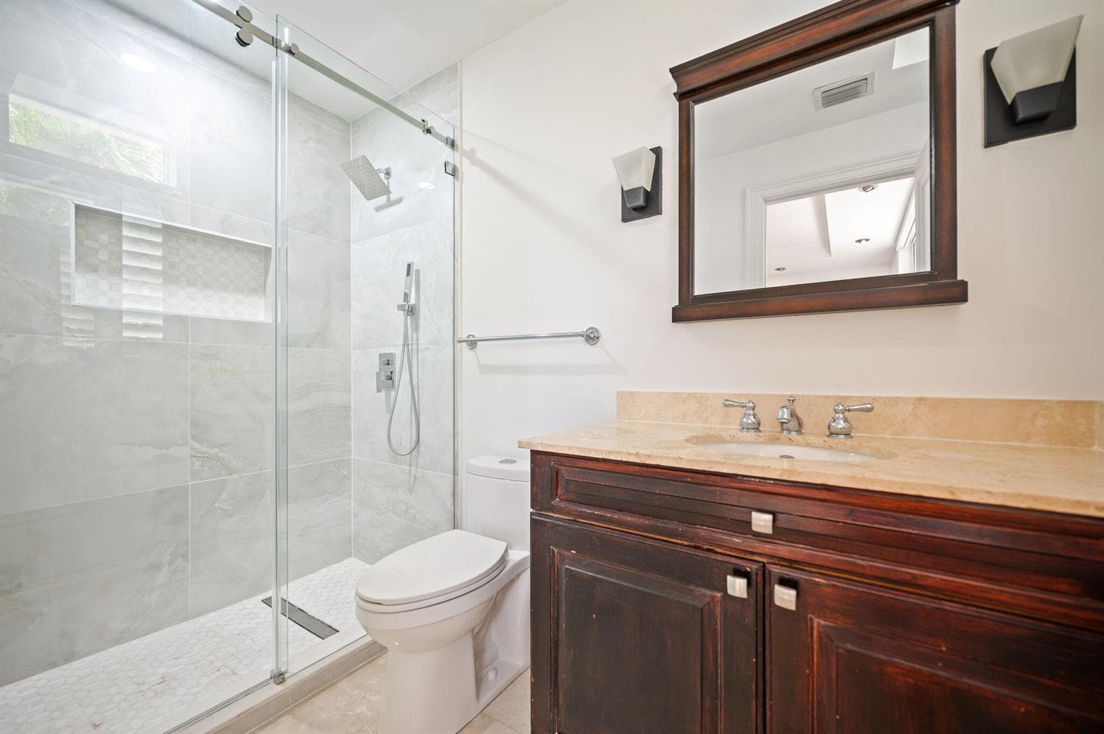 48 Hendricks Isle 2a-a photo 23