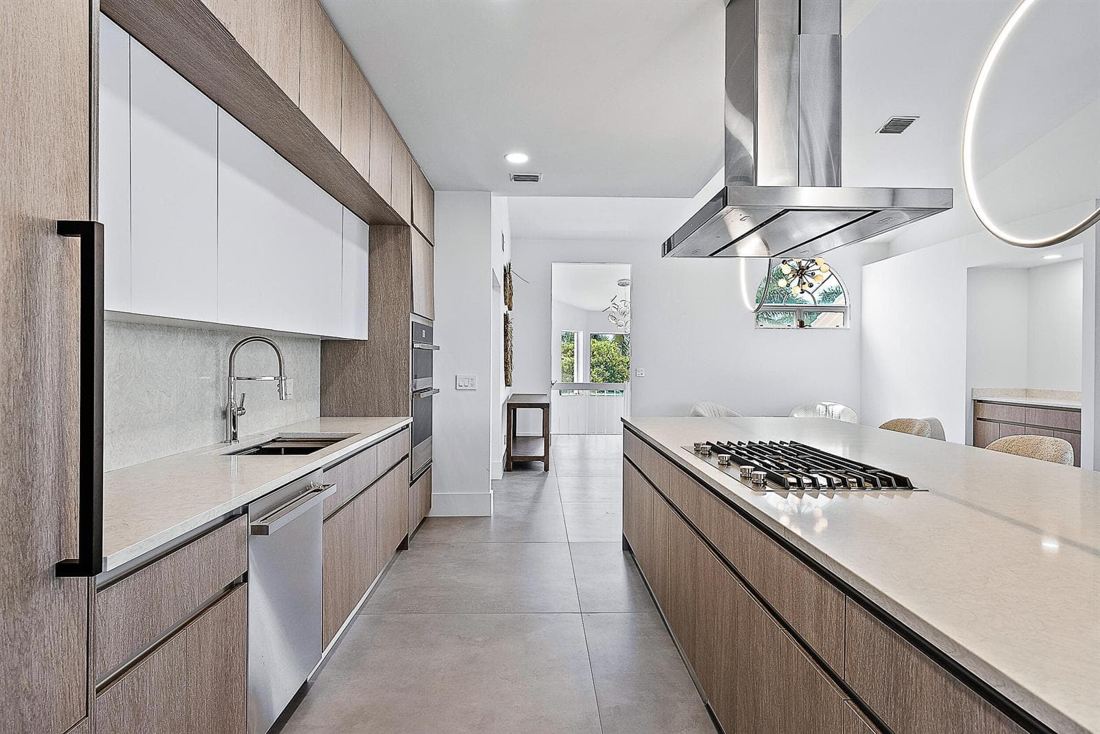 802 Captains Way photo 19