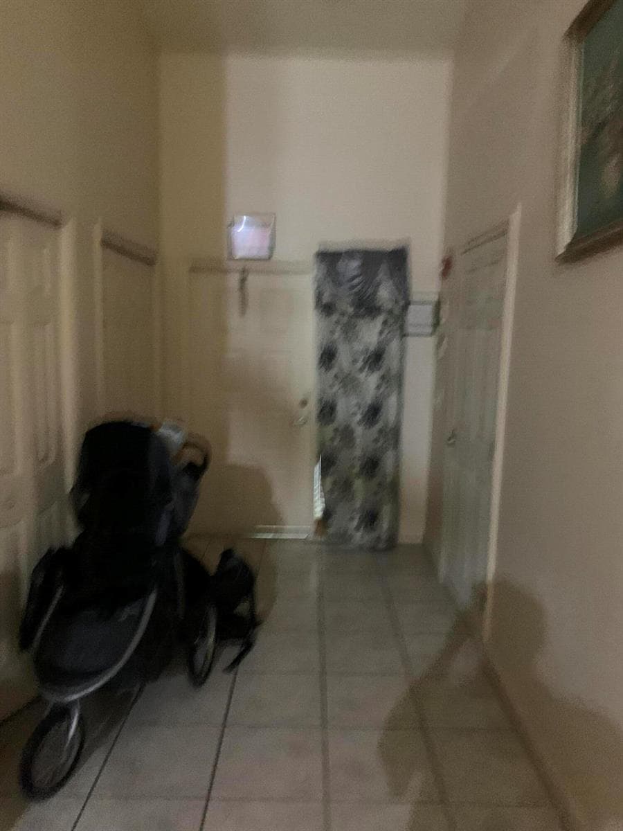 198 Sparrow Drive photo 2