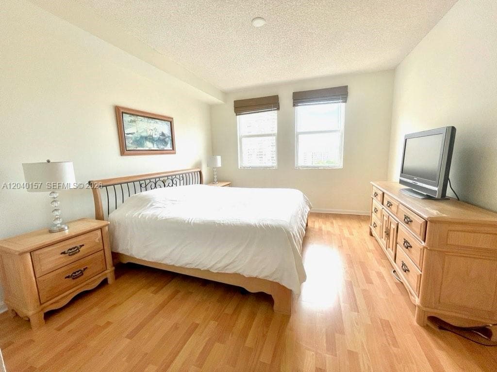 17150 N Bay Rd 2912 photo 13