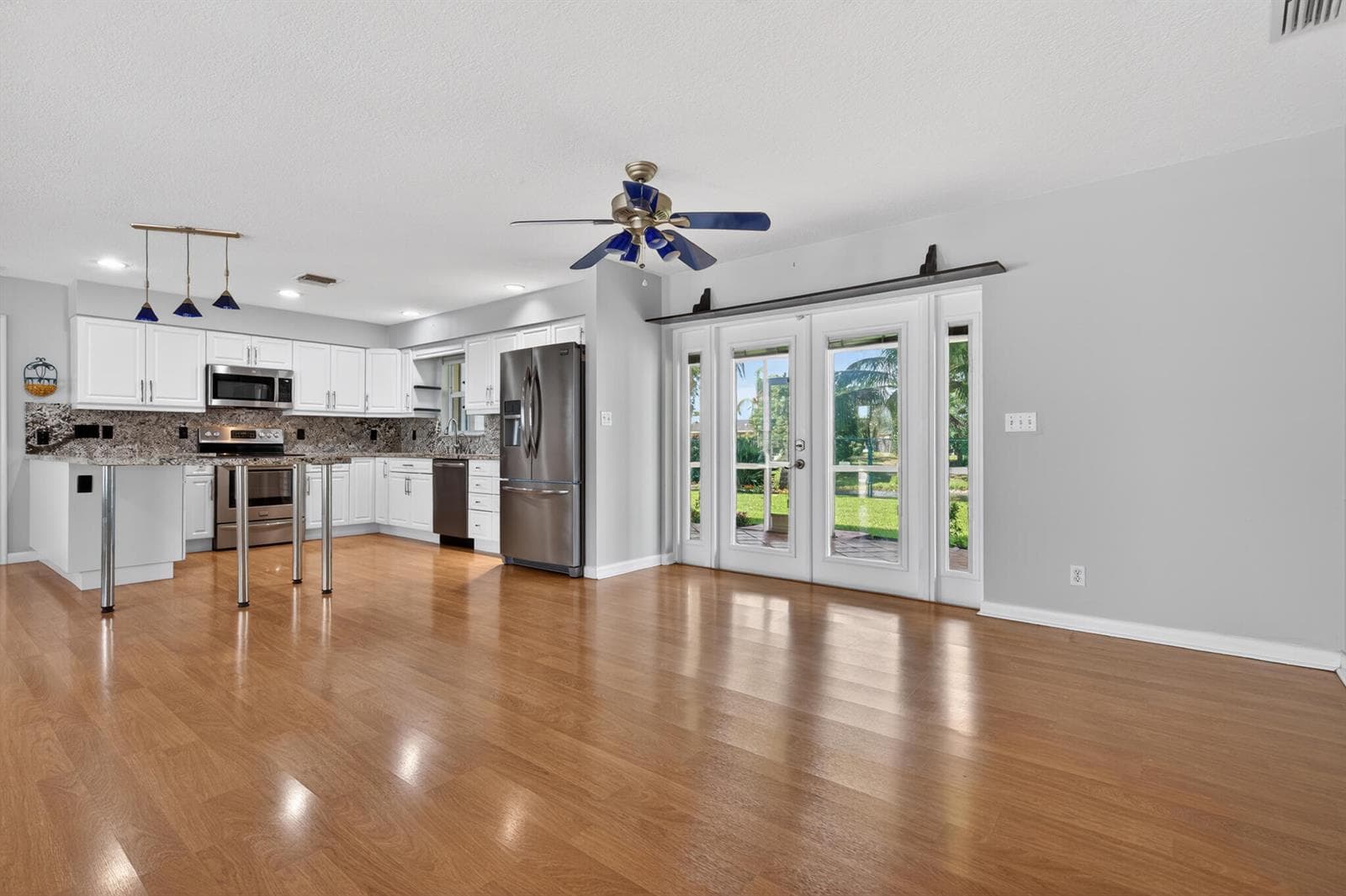 1101 Mystic Way photo 15