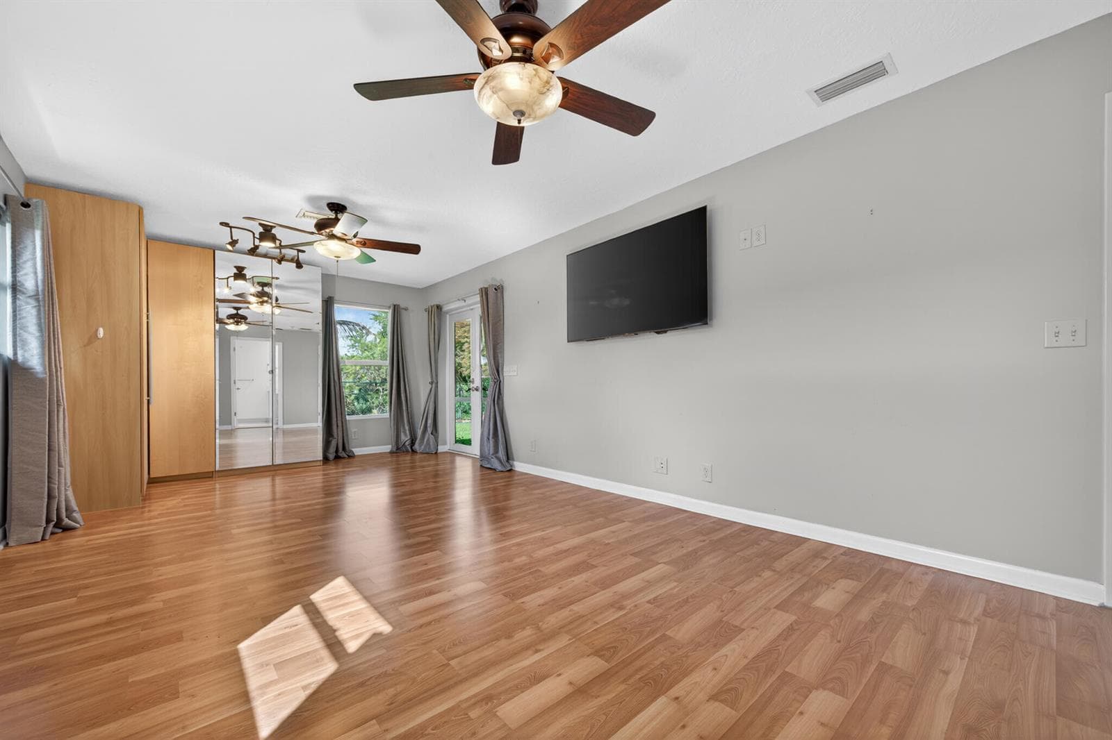 1101 Mystic Way photo 19