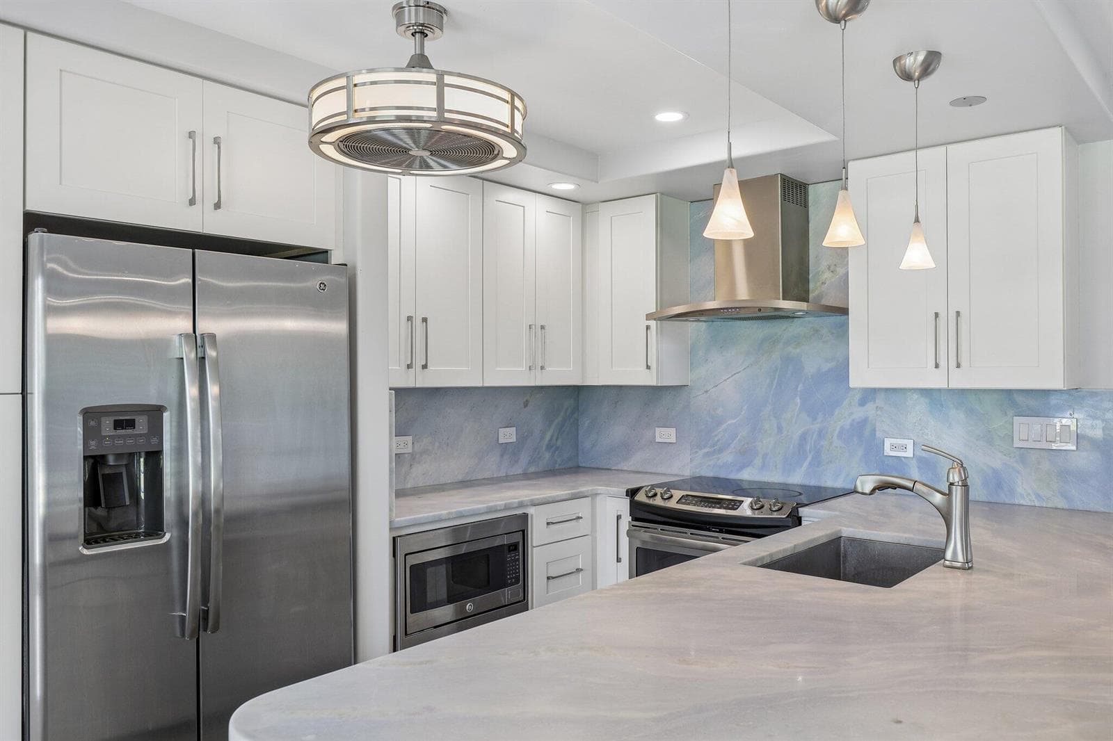 1850 S Ocean Drive 111 photo 9