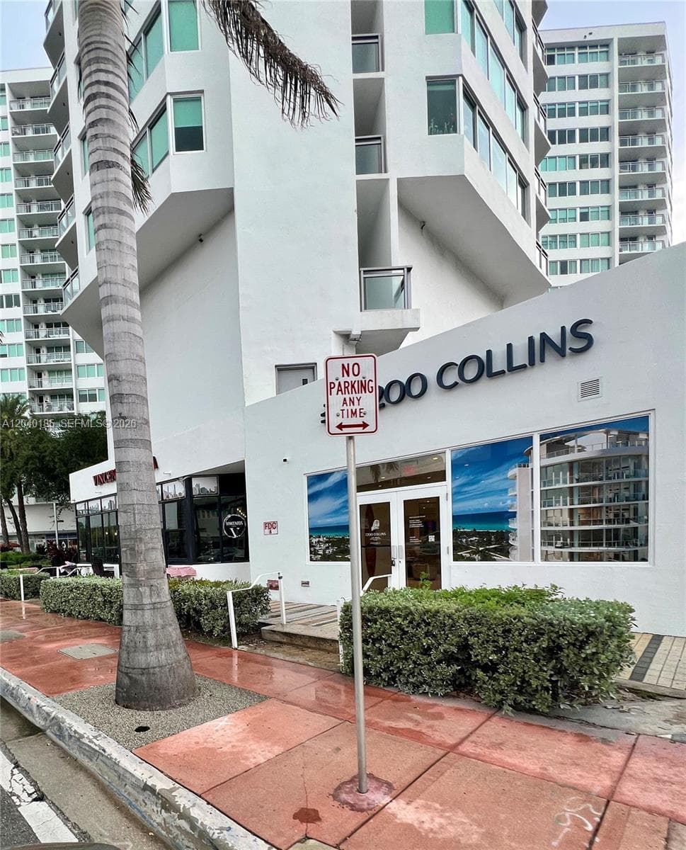 7135 Collins Ave 1523 photo 5