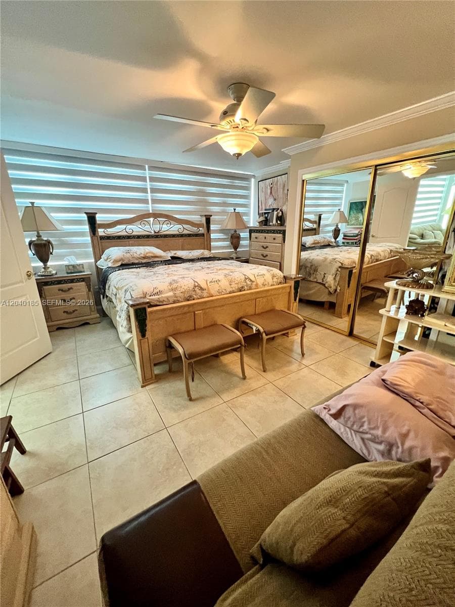 7135 Collins Ave 1523 photo 20