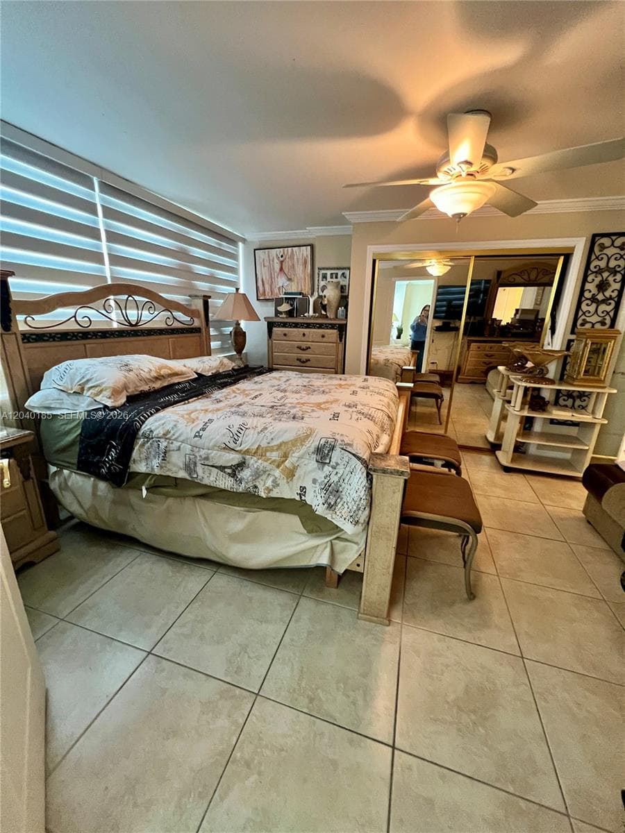 7135 Collins Ave 1523 photo 19