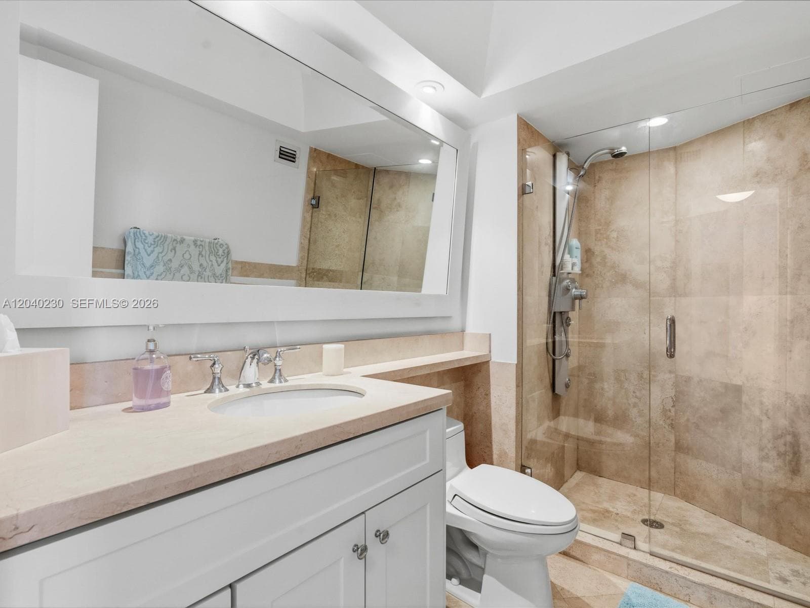 1121 Crandon Blvd E1205 photo 12