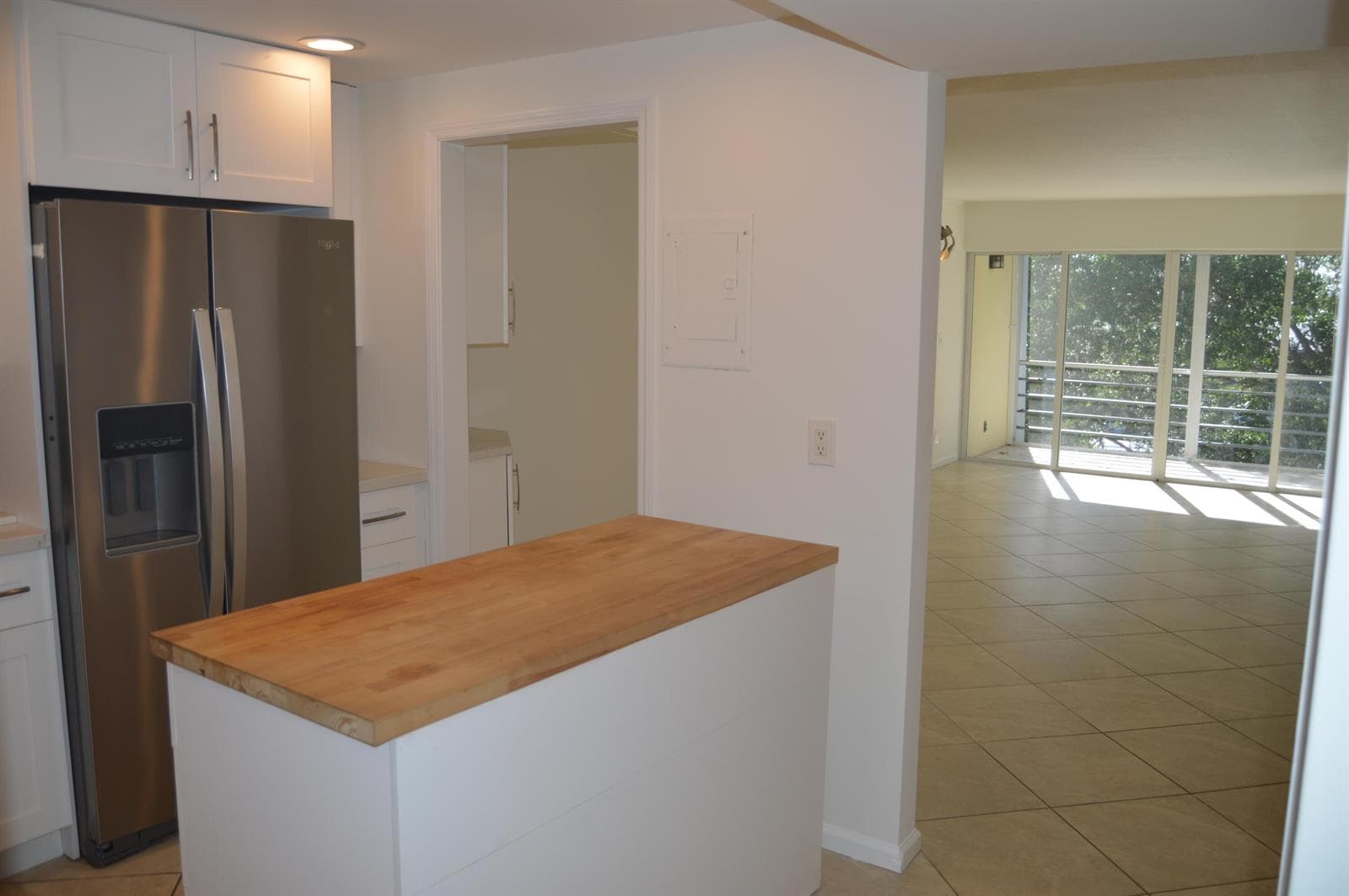 775 Jeffery Street 5-303 photo 4