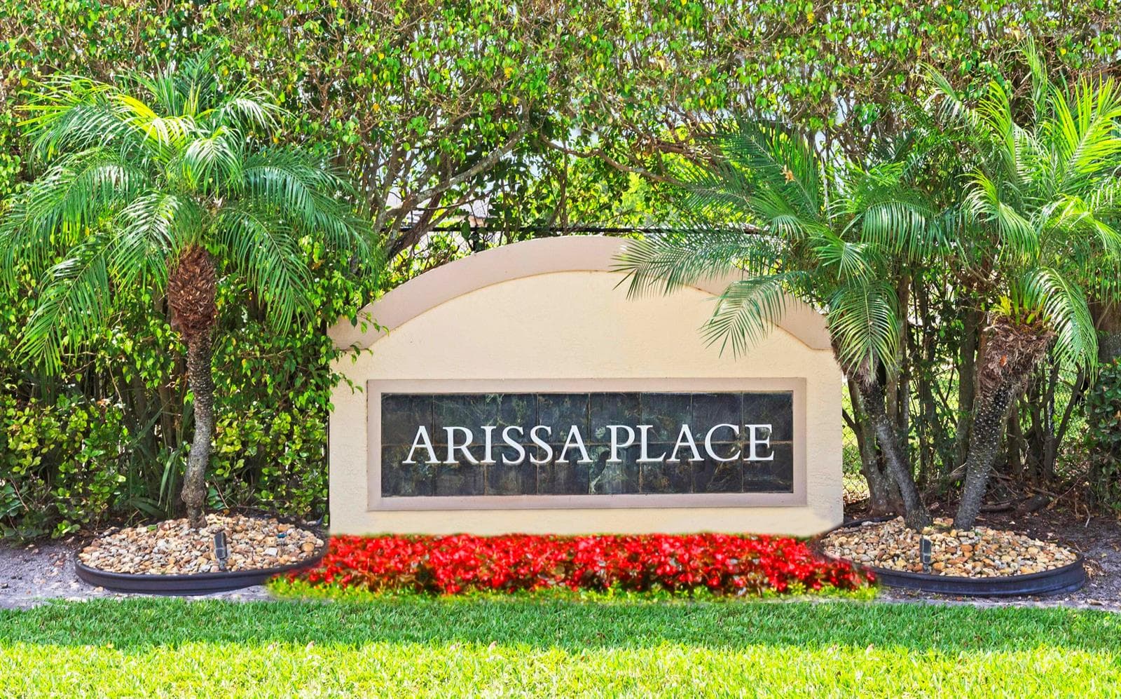 2060 Greenview Shores Boulevard 318 photo 13