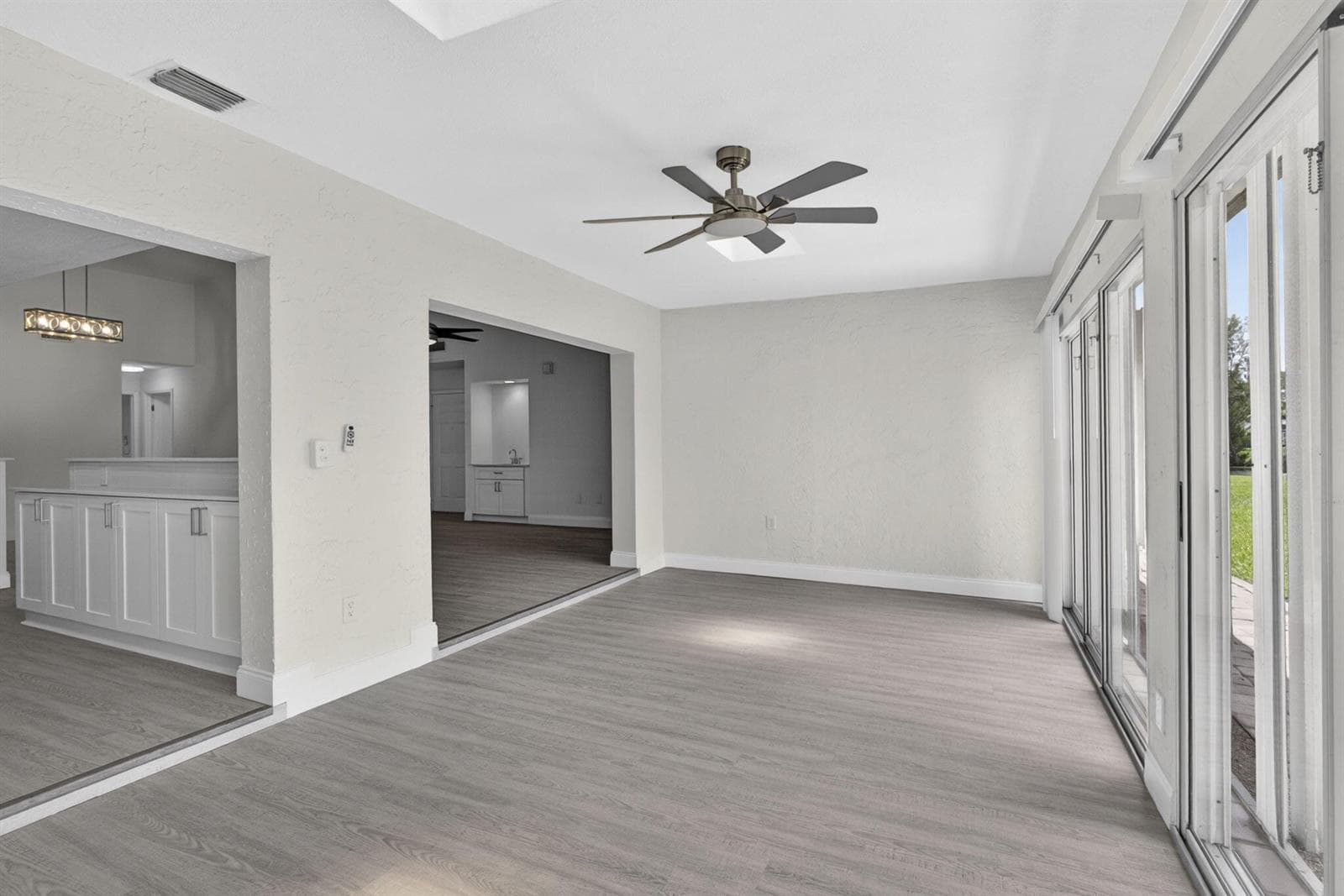 148 Village Walk Drive 24 photo 13