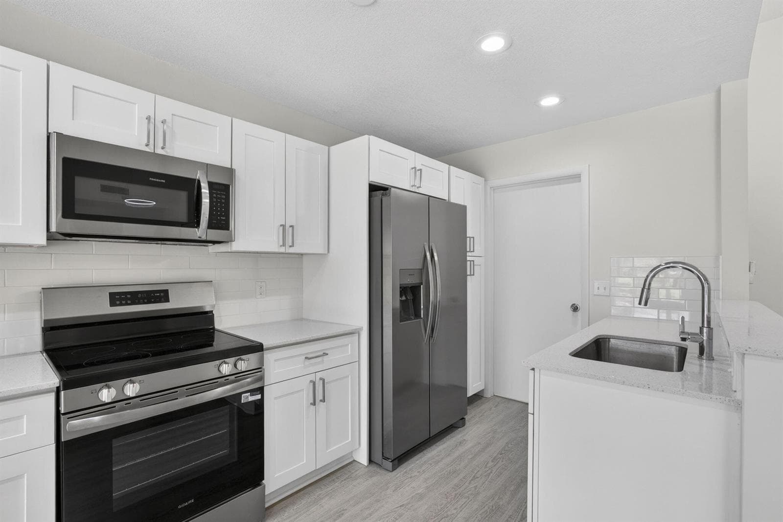 148 Village Walk Drive 24 photo 9