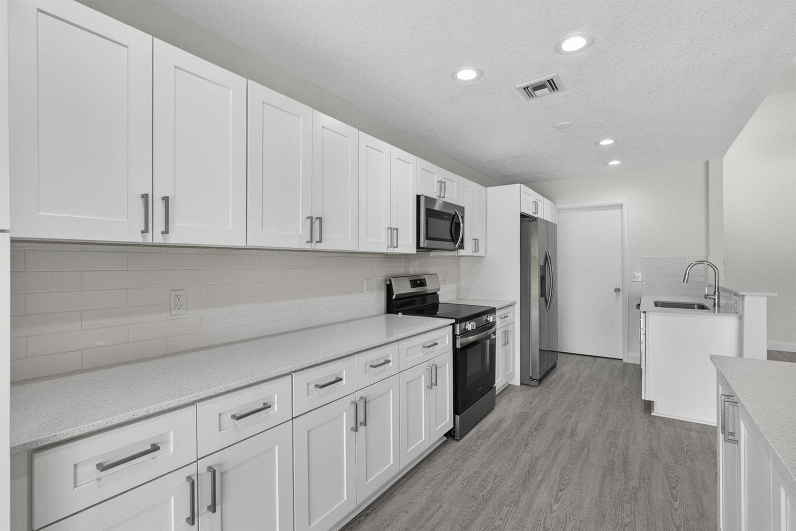 148 Village Walk Drive 24 photo 10