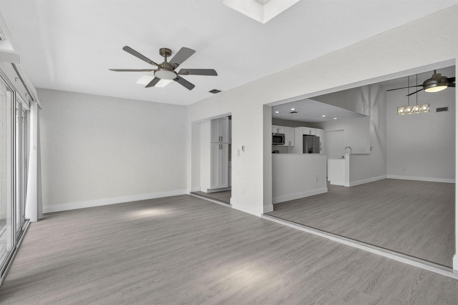 148 Village Walk Drive 24 photo 14