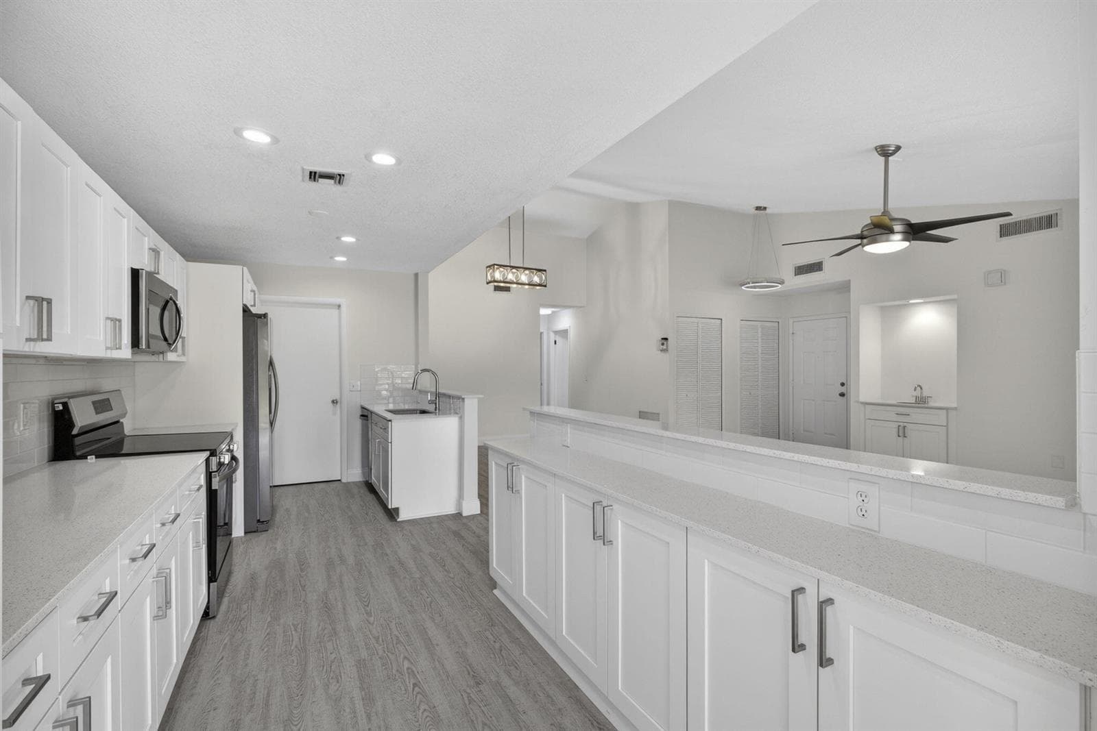 148 Village Walk Drive 24 photo 11