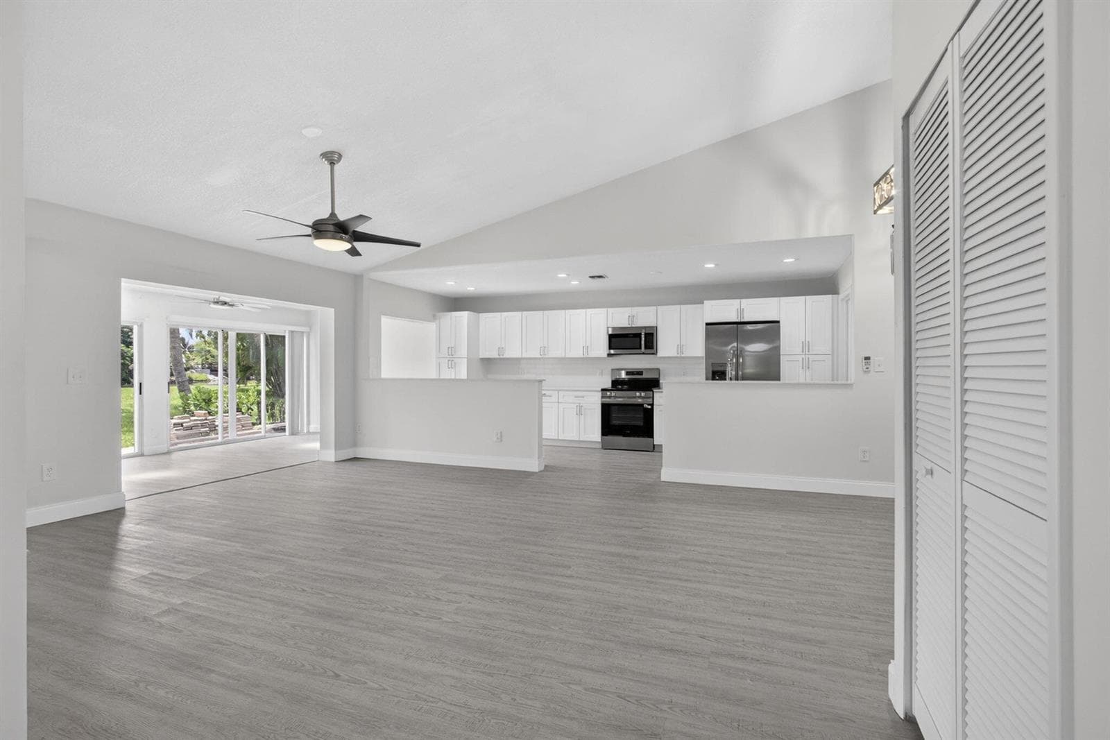 148 Village Walk Drive 24 photo 4