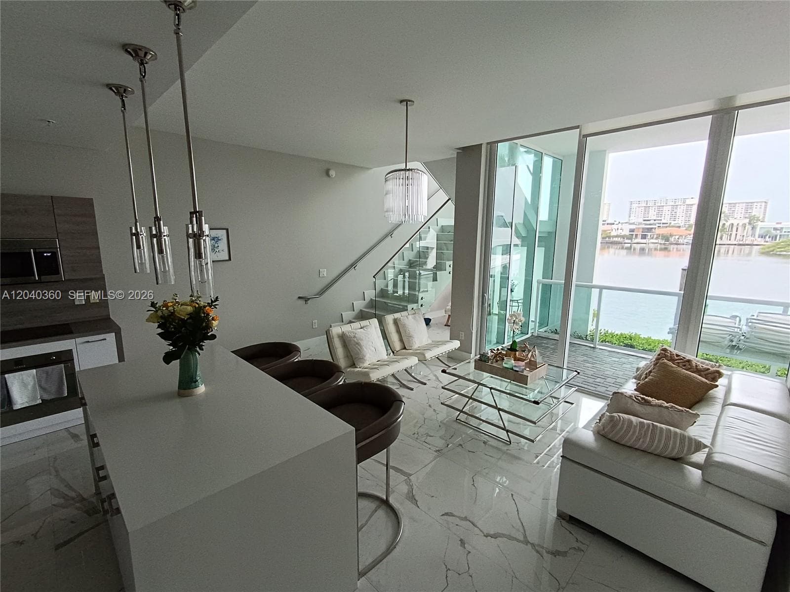 400 Sunny Isles Blvd 104 photo 2