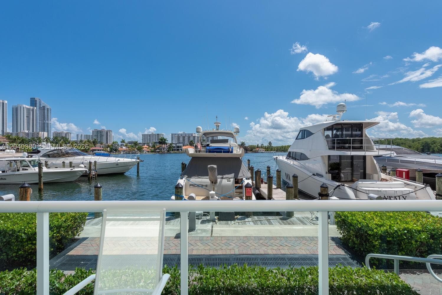 400 Sunny Isles Blvd 104 photo 8
