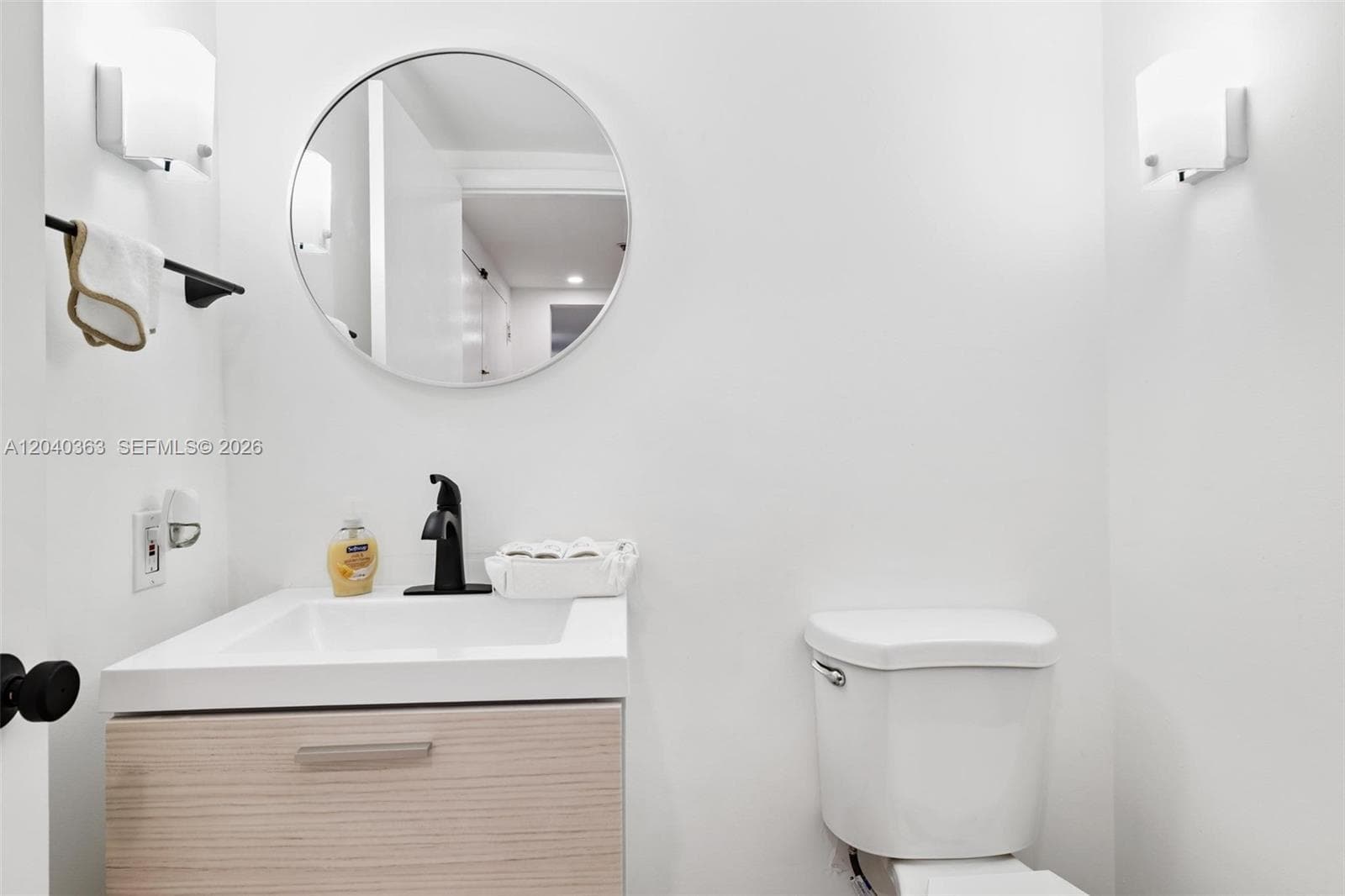 10175 Collins Ave 103 photo 6