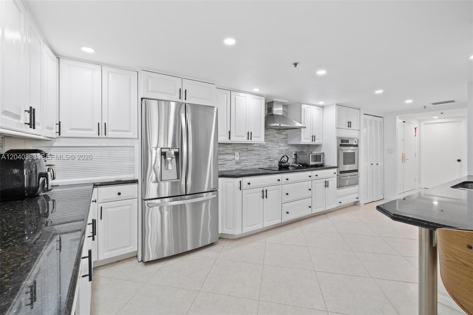 10175 Collins Ave 103 photo 13