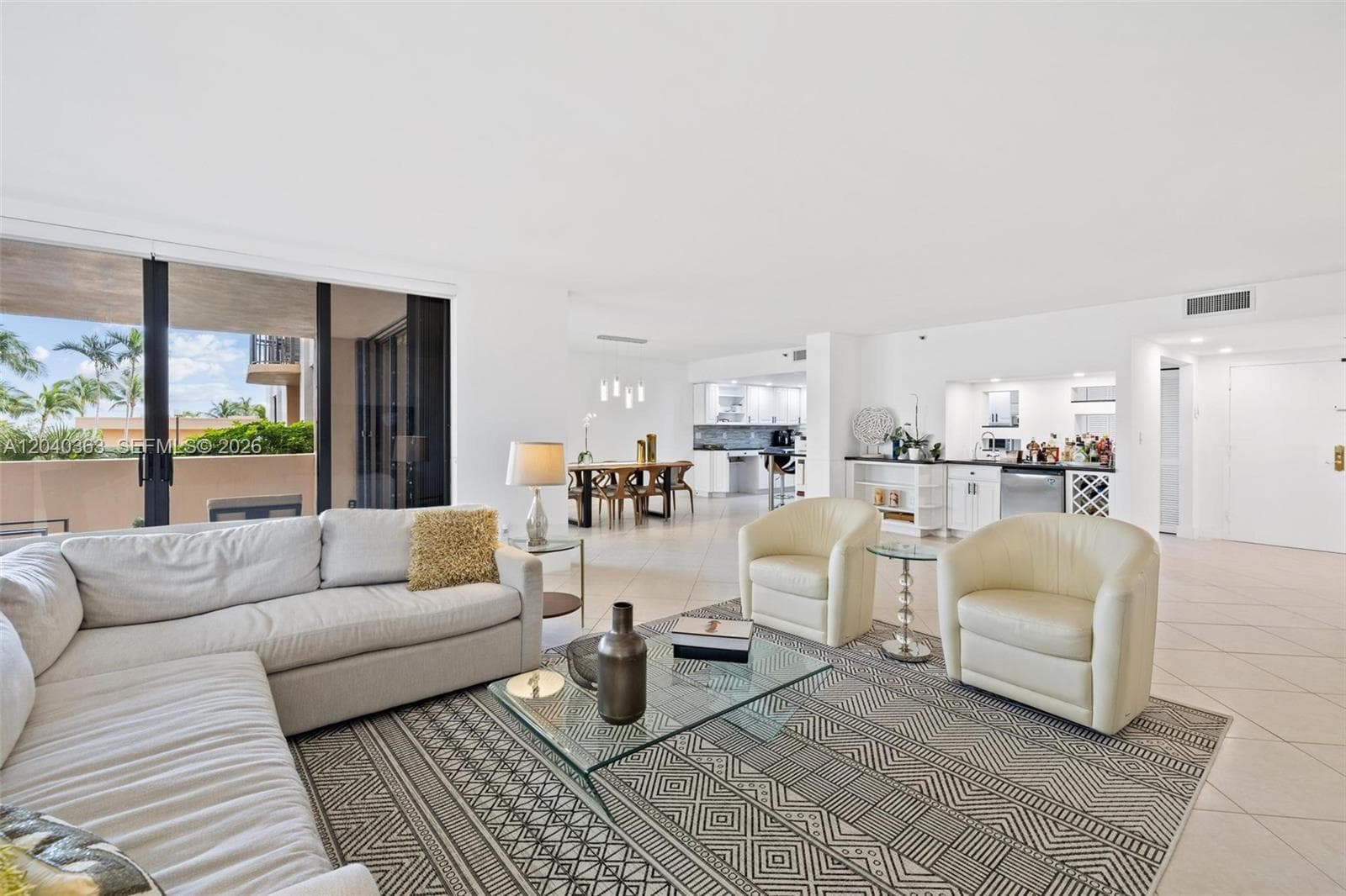 10175 Collins Ave 103 photo 17