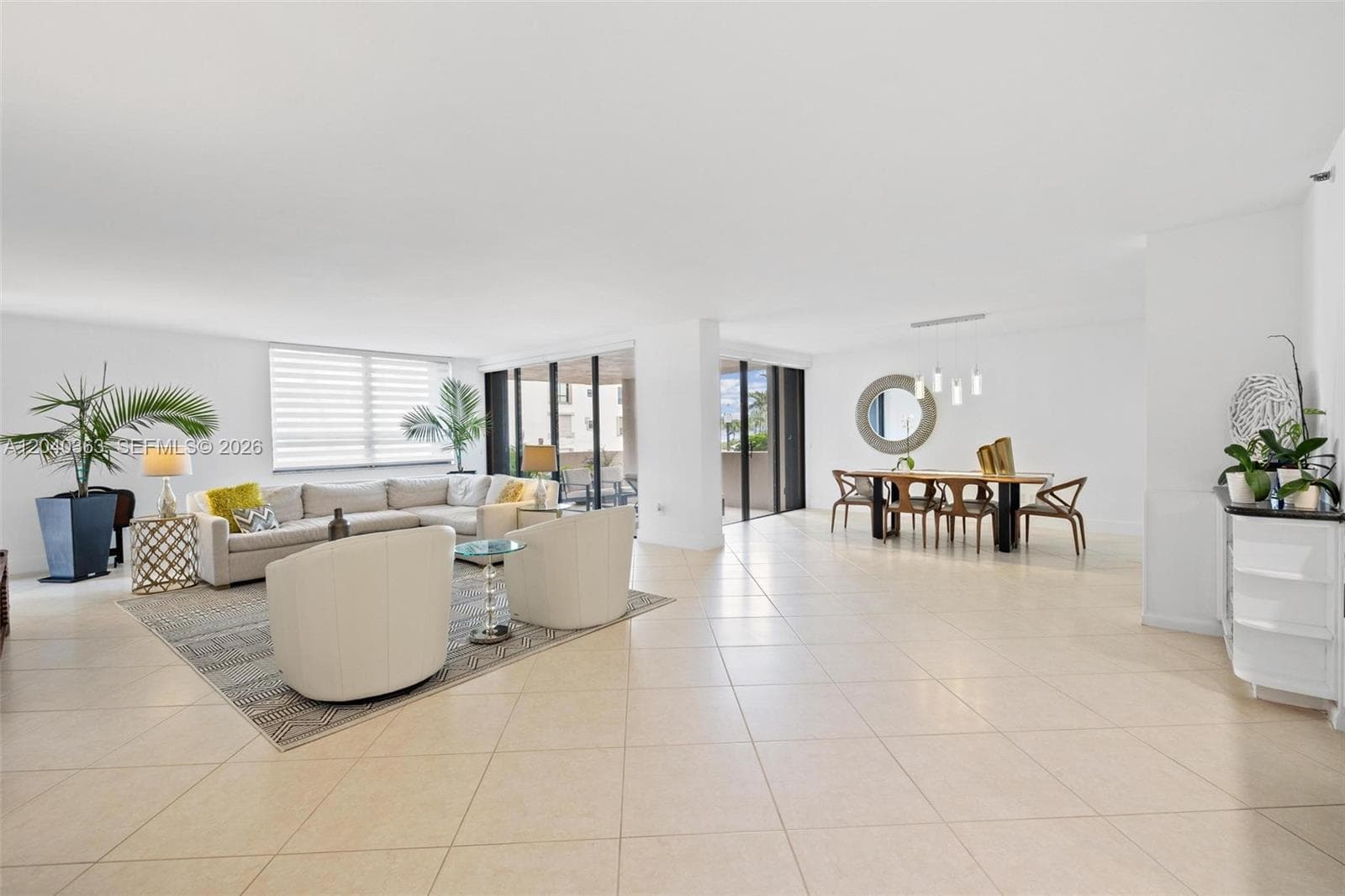 10175 Collins Ave 103 photo 1