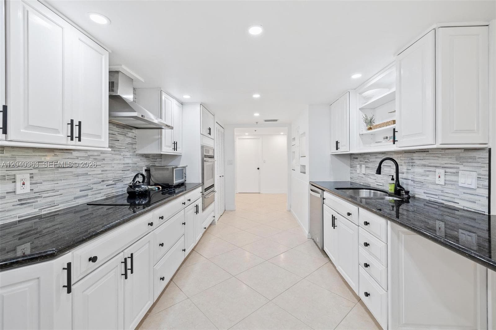 10175 Collins Ave 103 photo 14