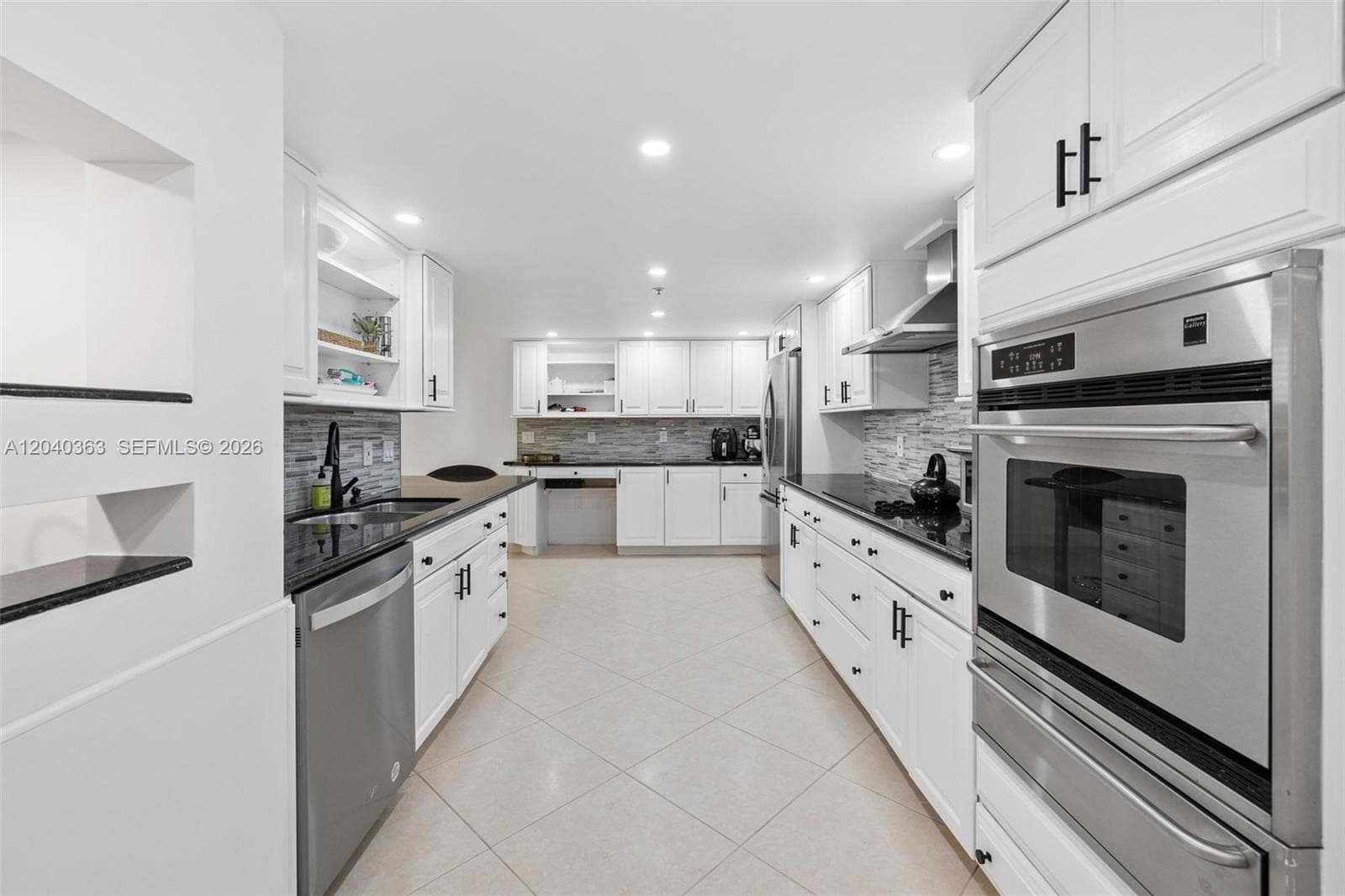 10175 Collins Ave 103 photo 15