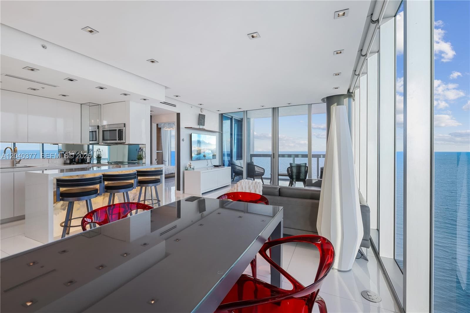 6899 Collins Ave 2208 photo 14