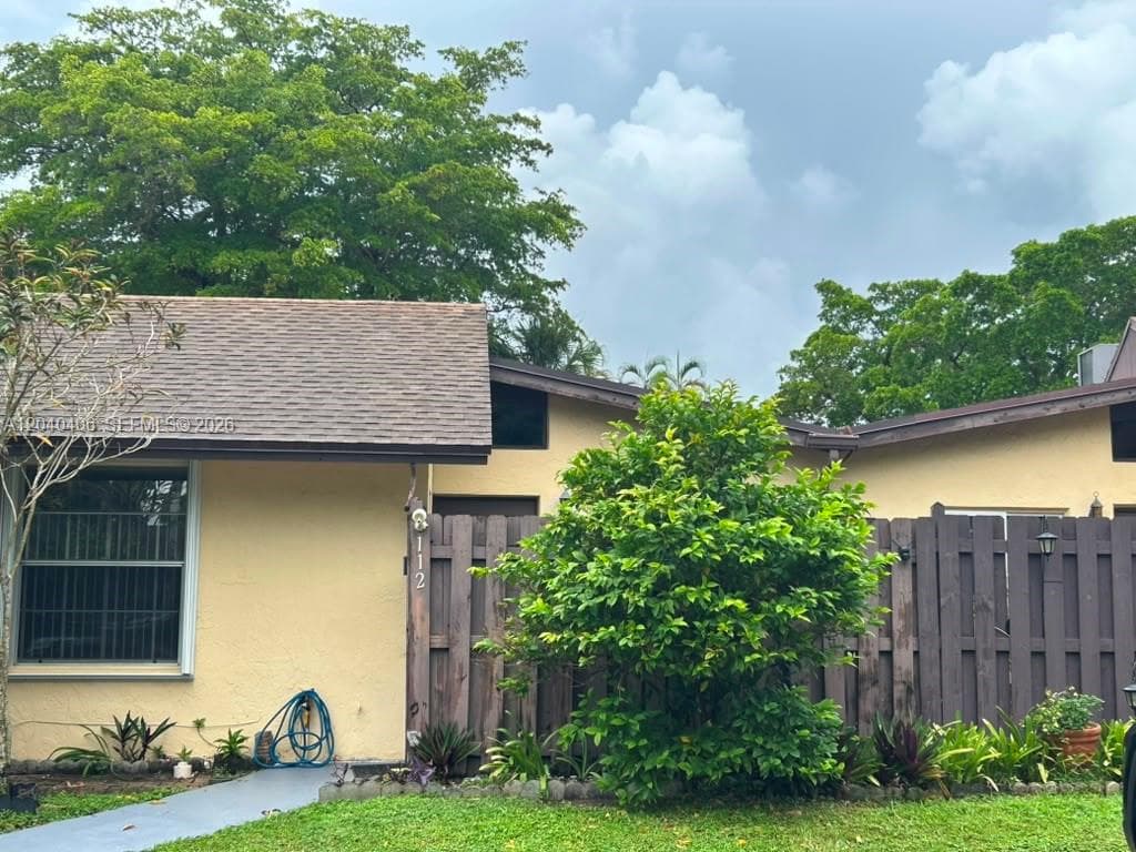 112 Fox Rd 2-50 photo 2
