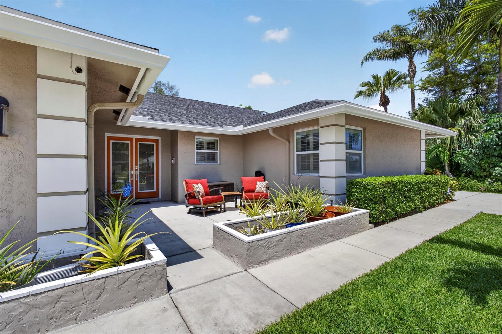 14184 Aster Avenue photo 4