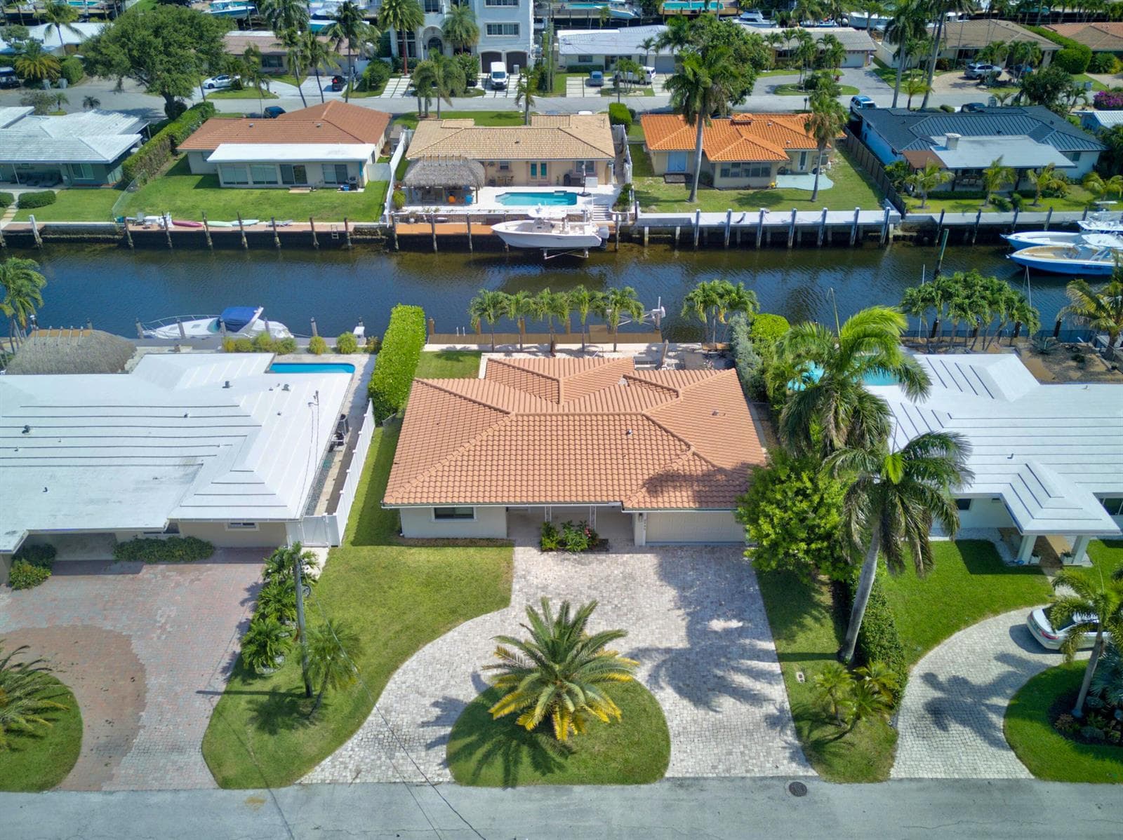 2542 SE 10th Street photo 8