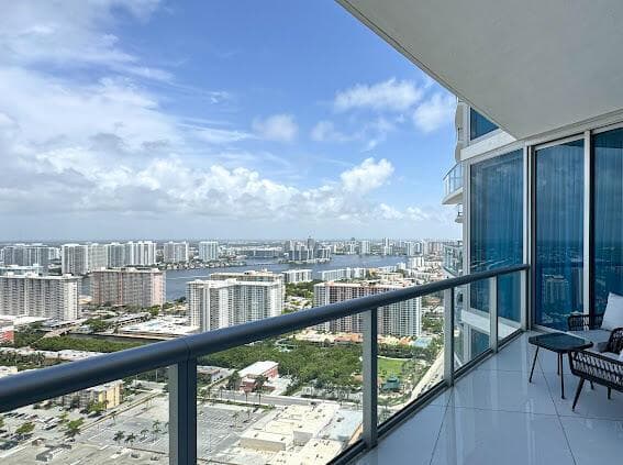 17001 Collins Avenue 4204 photo 23
