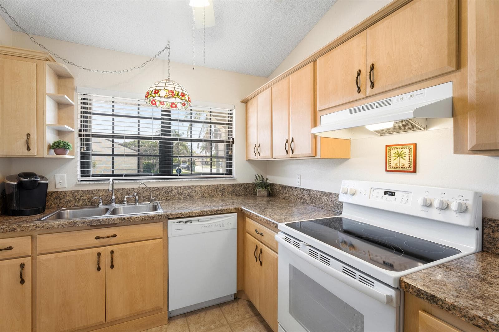2225 SE Barrington Street photo 9