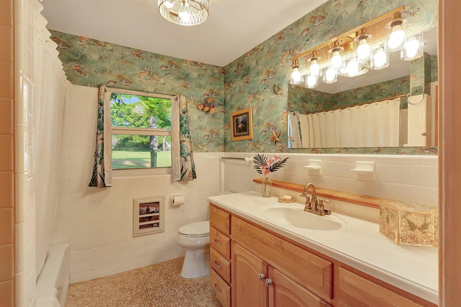 7501 S Indian River Drive photo 25