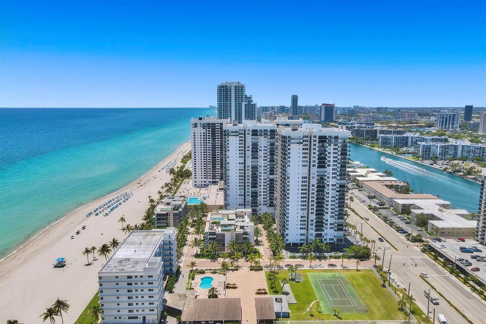 2101 S Ocean Drive 801 photo 4