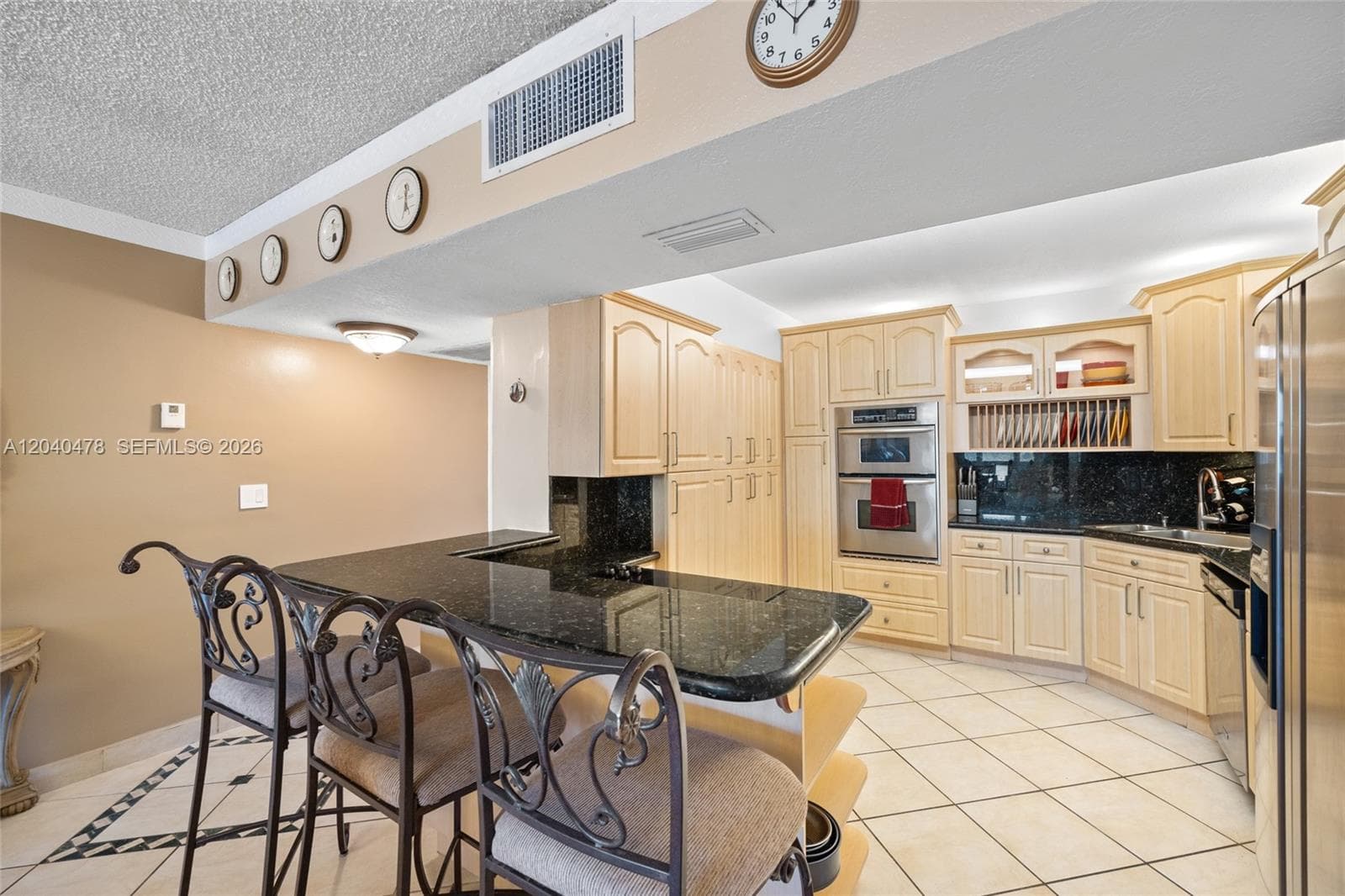 3725 S Ocean Dr 1124 photo 5
