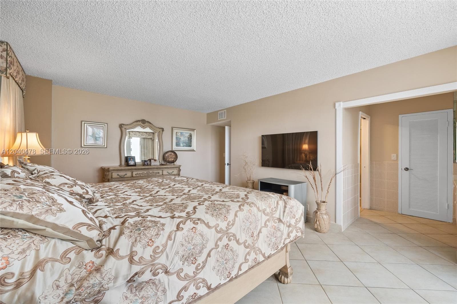 3725 S Ocean Dr 1124 photo 18