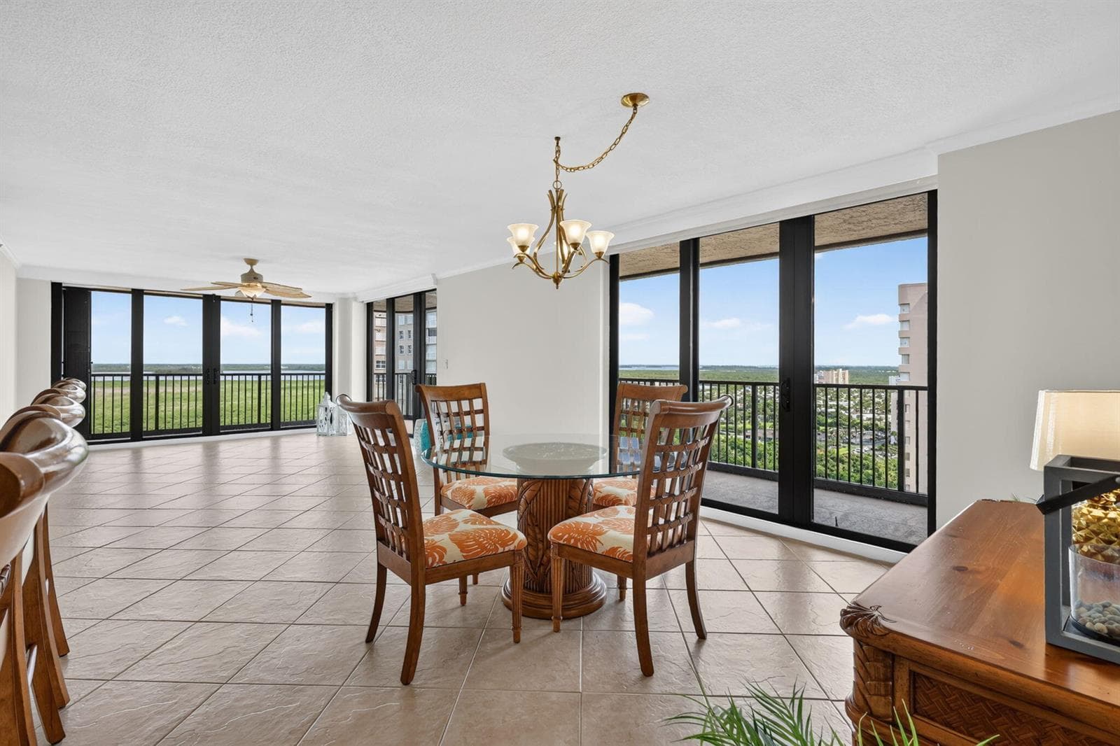 5047 N Highway A1a 1704 photo 17
