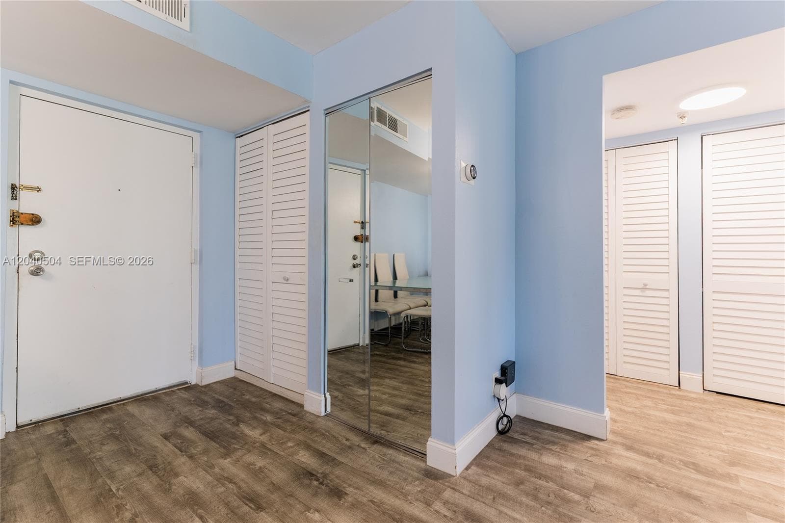 290 174th St 318 photo 9