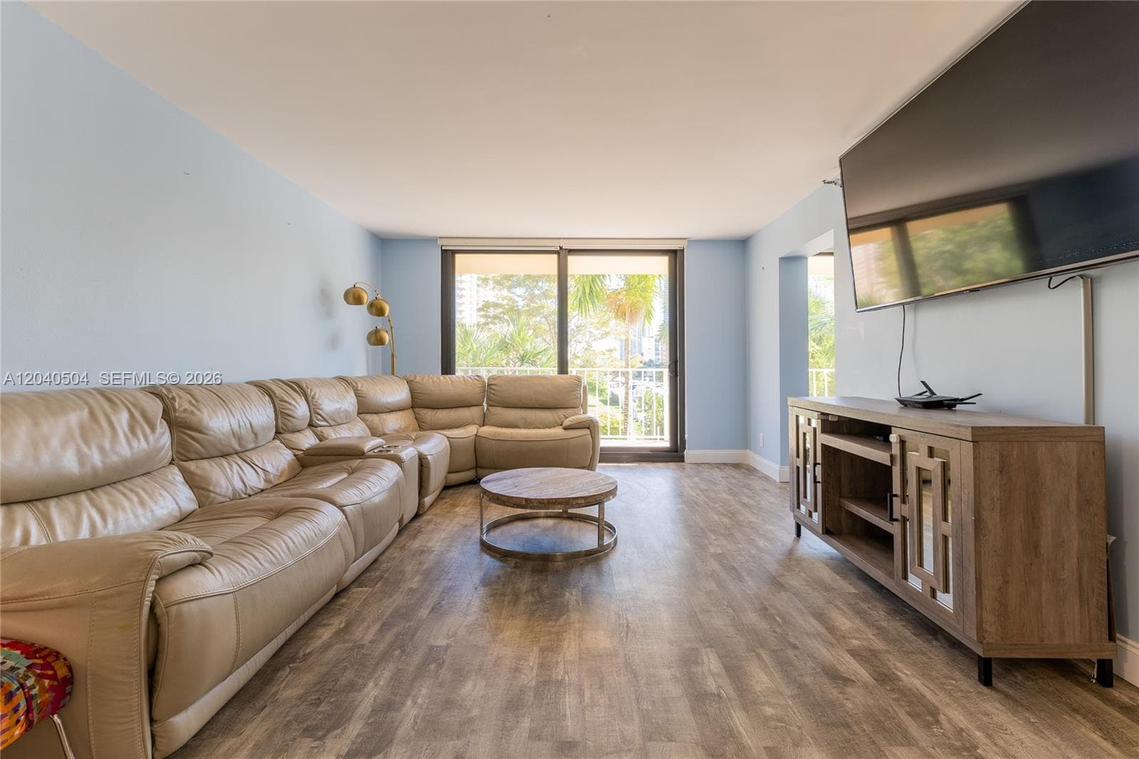 290 174th St 318 photo 10