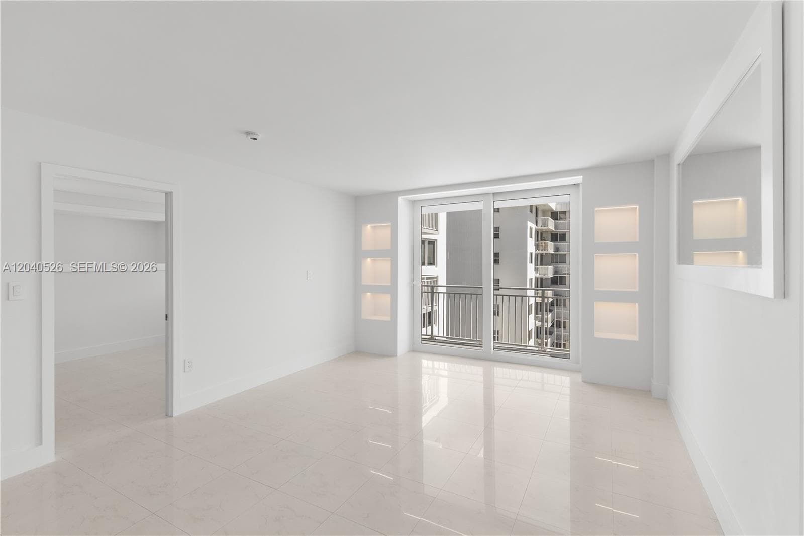 345 Ocean Dr 924 photo 10