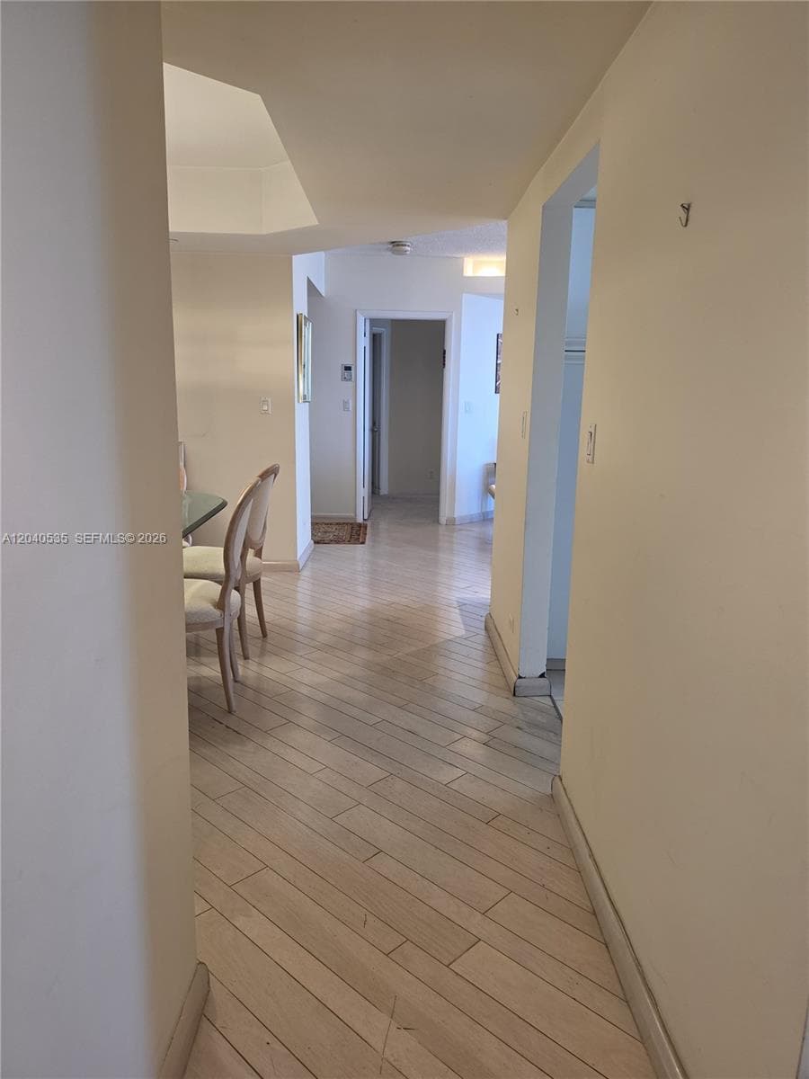 20191 E Country Club Dr 1805 photo 22