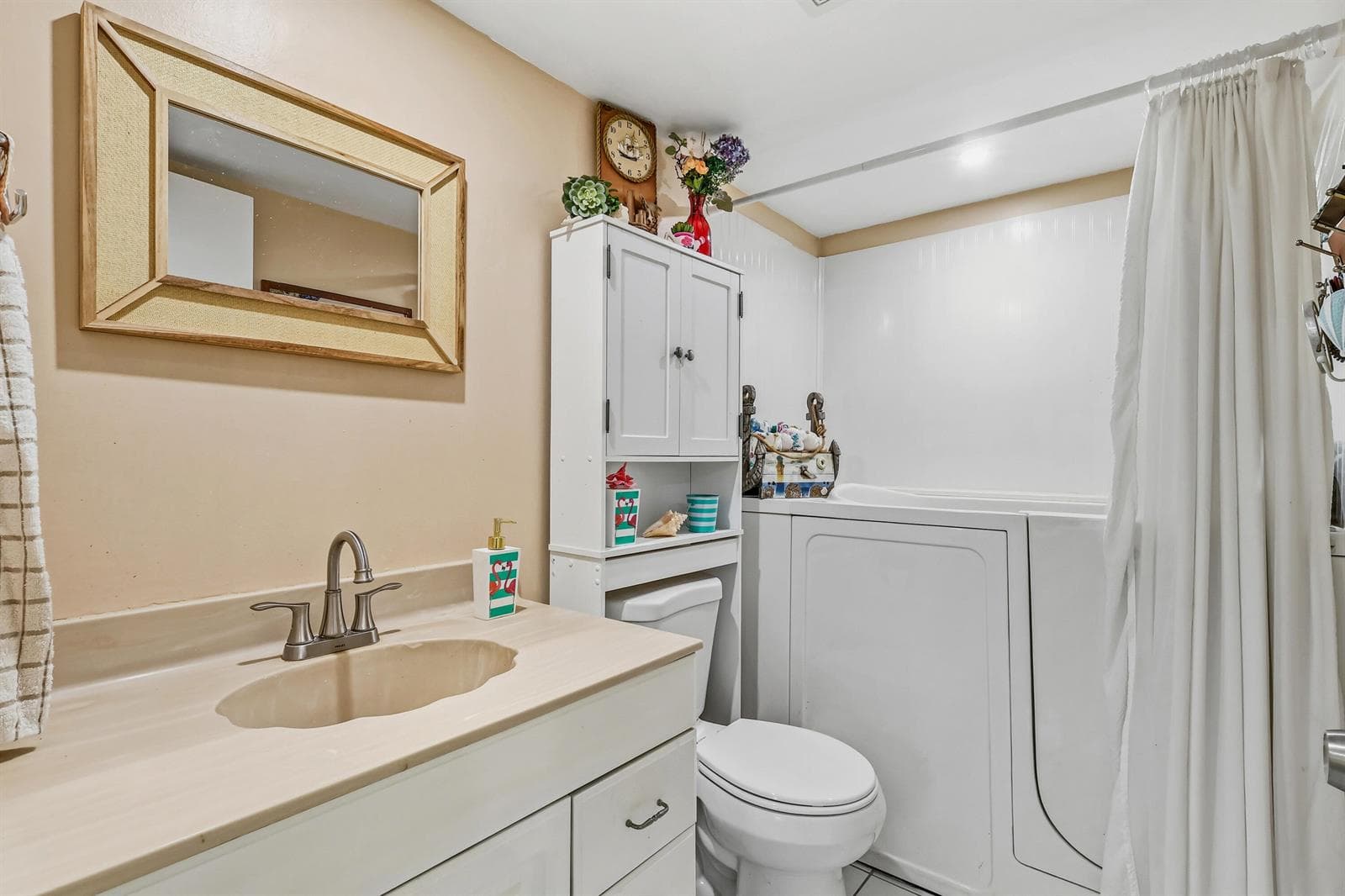 215 Lake Carol Drive photo 8