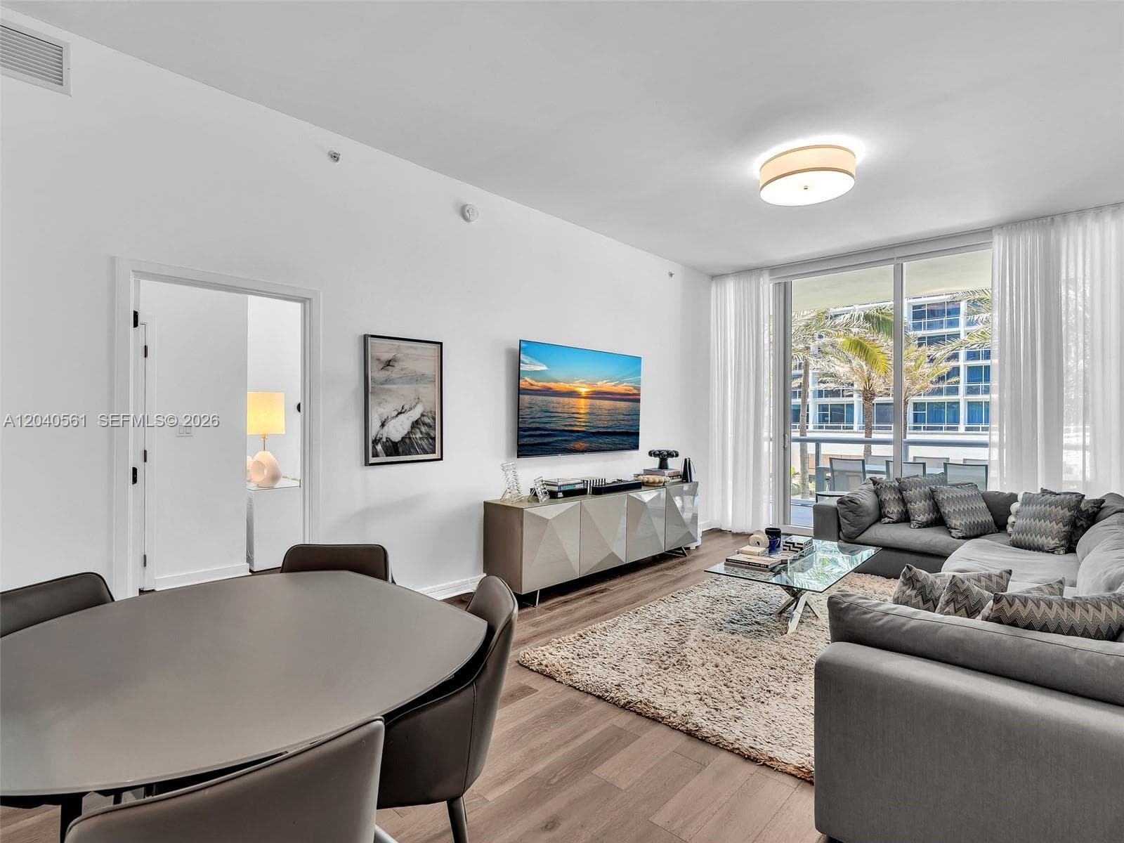 6799 Collins Ave 203 photo 3