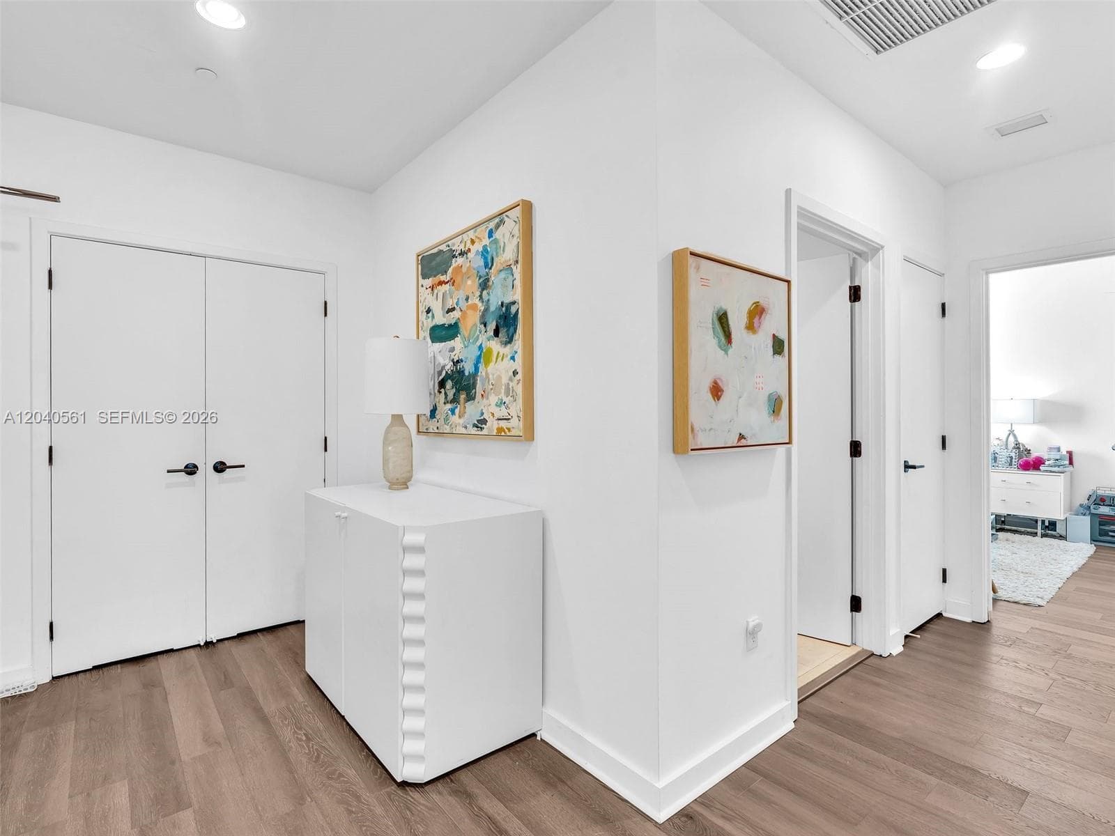 6799 Collins Ave 203 photo 5